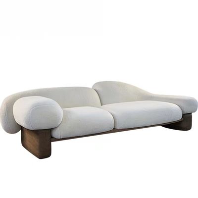 Bom preço A nuvem nórdica da tela da mobília minimalista italiana da entrada do hotel dá forma ao sofá curvado luxuoso leve em linha