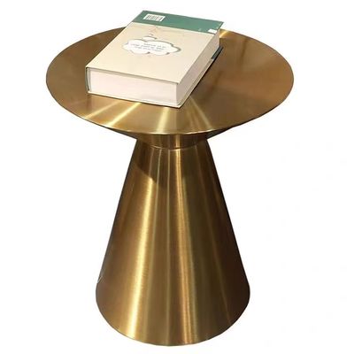 Tabela criativa luxuosa do ferro feito sob encomenda de mármore da mesa de centro para o escritório domiciliário