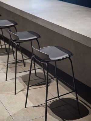 Classic Black Bar Stool peso leve e sofisticadas cadeiras de bar de couro